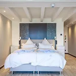 Avida Penthouse בינץ